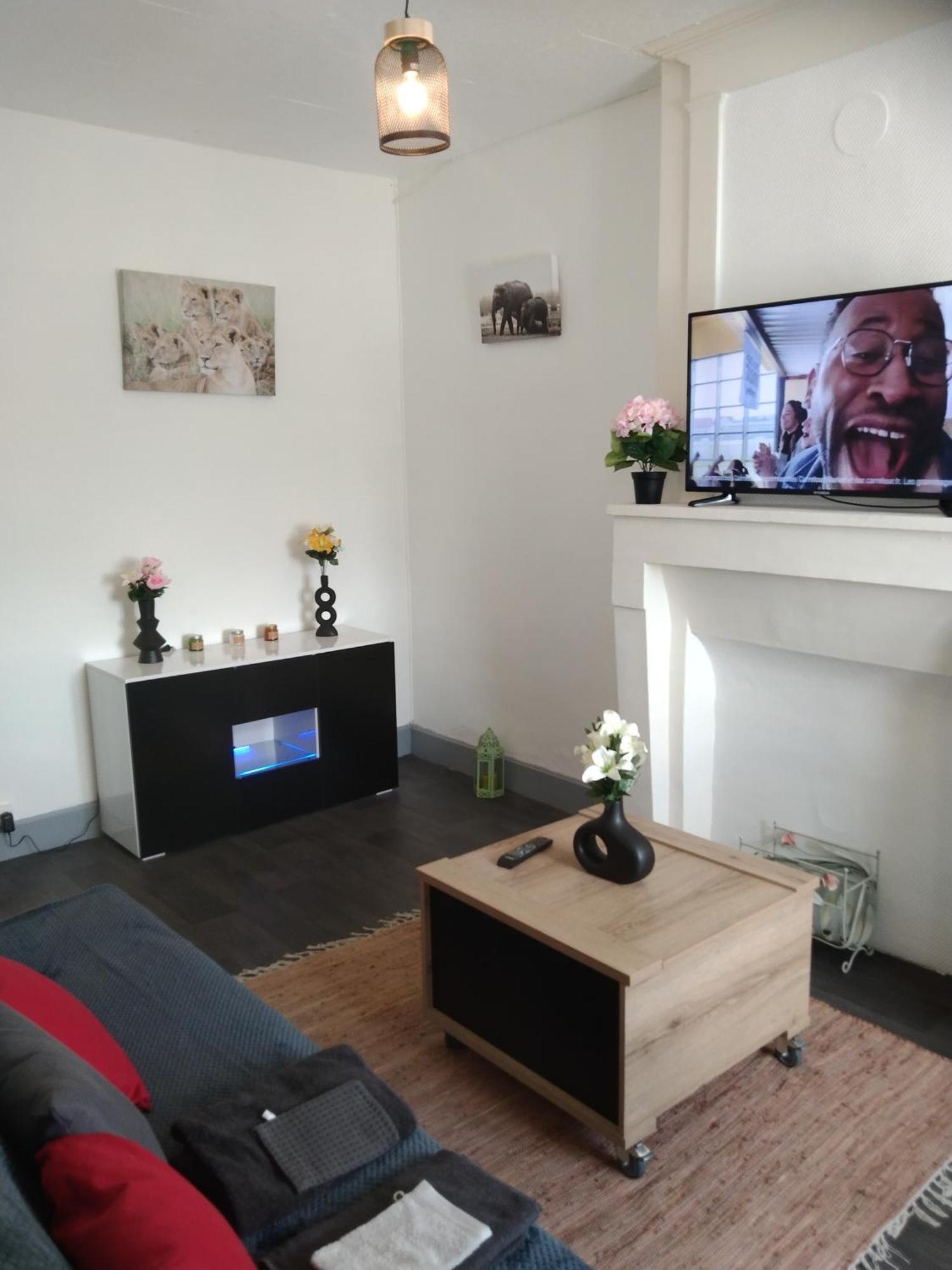 Ferienwohnung Saturne Fourchambault Exterior foto